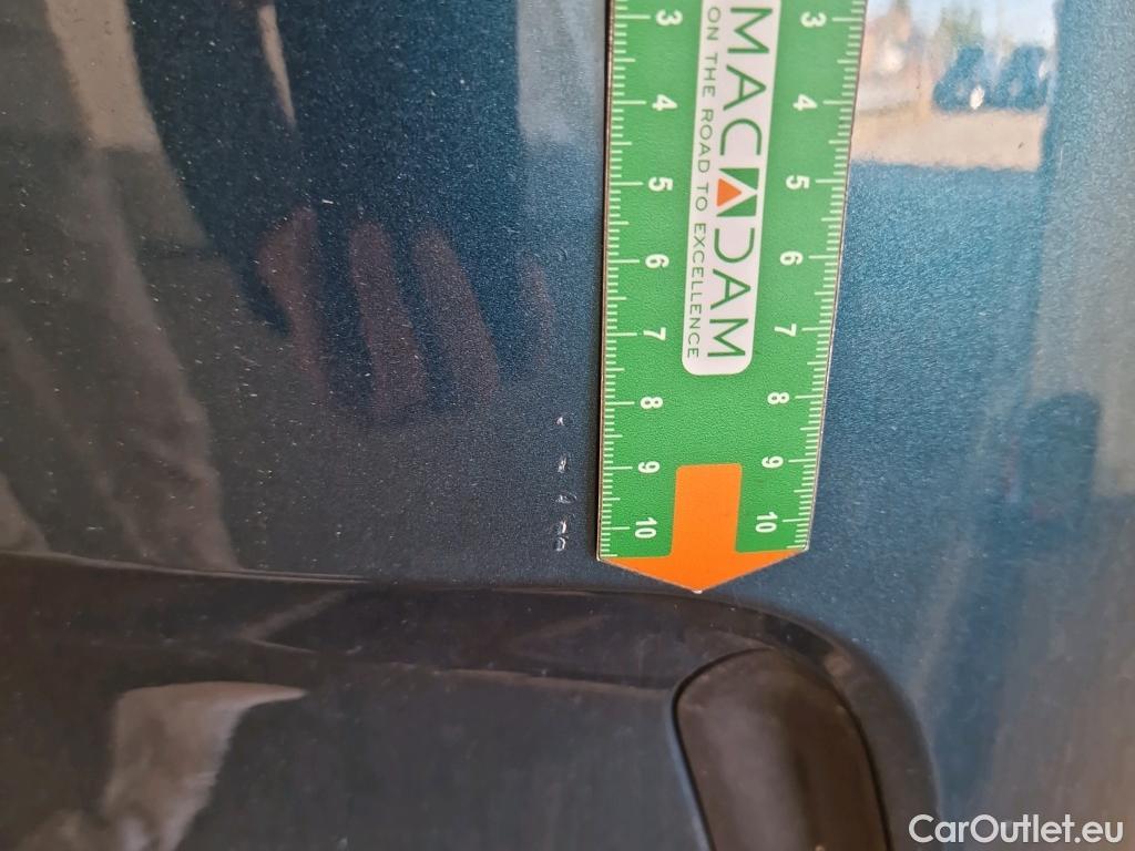  Citroen  C5 CITROEN  Aircross / 2018 / 5P / SUV Hybrid 225 ë-EAT8 Business #76