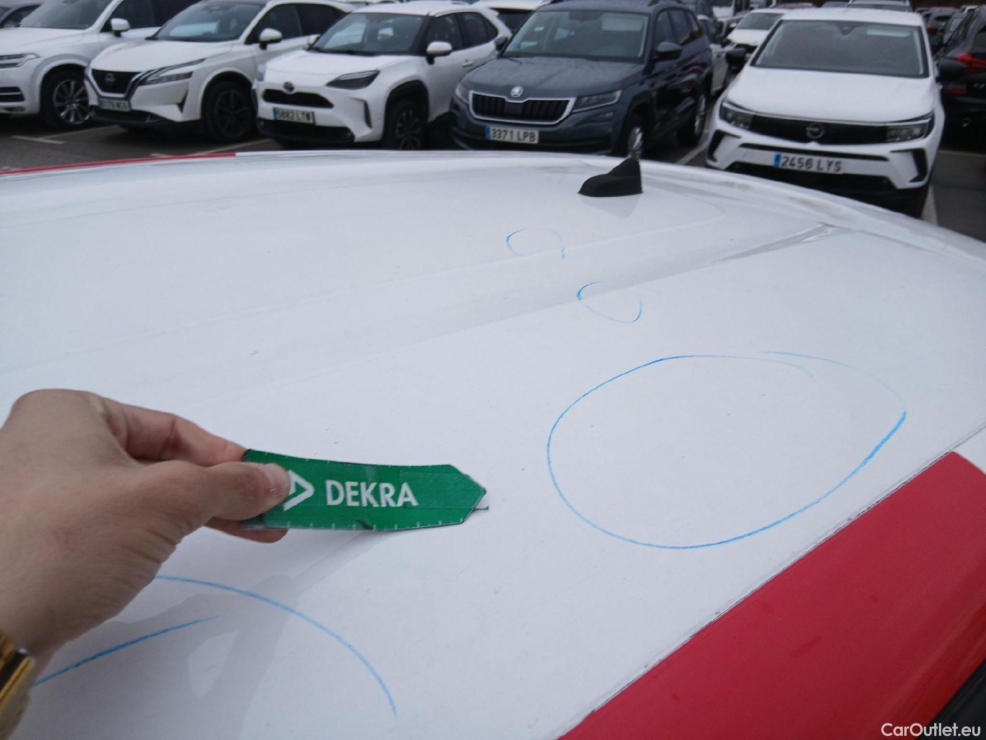  Citroen  C3 CITROEN  / 2020 / 5P / berlina con portón BlueHDi 75KW (100CV) S&S FEEL #20