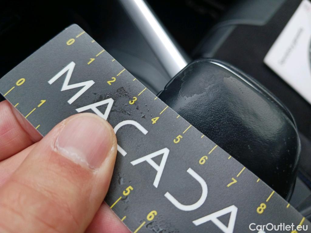  Toyota  RAV4 TOYOTA  / 2018 / 5P / todoterreno 2.5l 220H Feel! 4WD #14