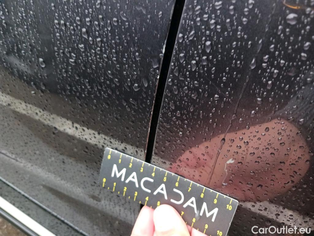  Toyota  RAV4 TOYOTA  / 2018 / 5P / todoterreno 2.5l 220H Feel! 4WD #2