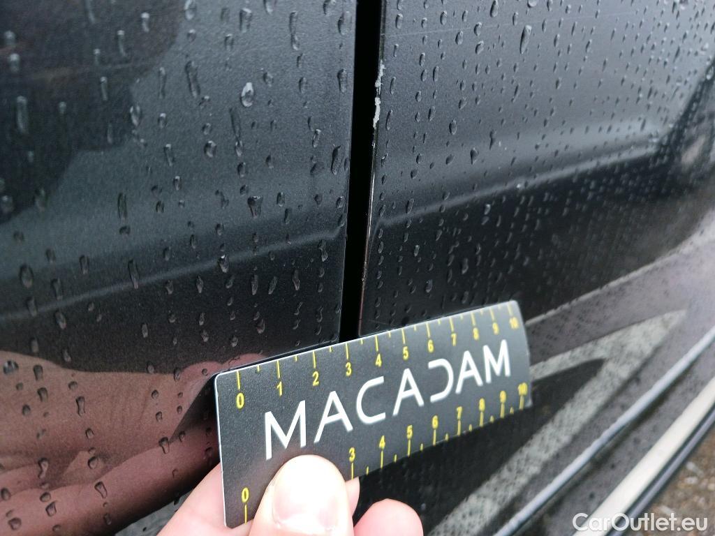  Toyota  RAV4 TOYOTA  / 2018 / 5P / todoterreno 2.5l 220H Feel! 4WD #4