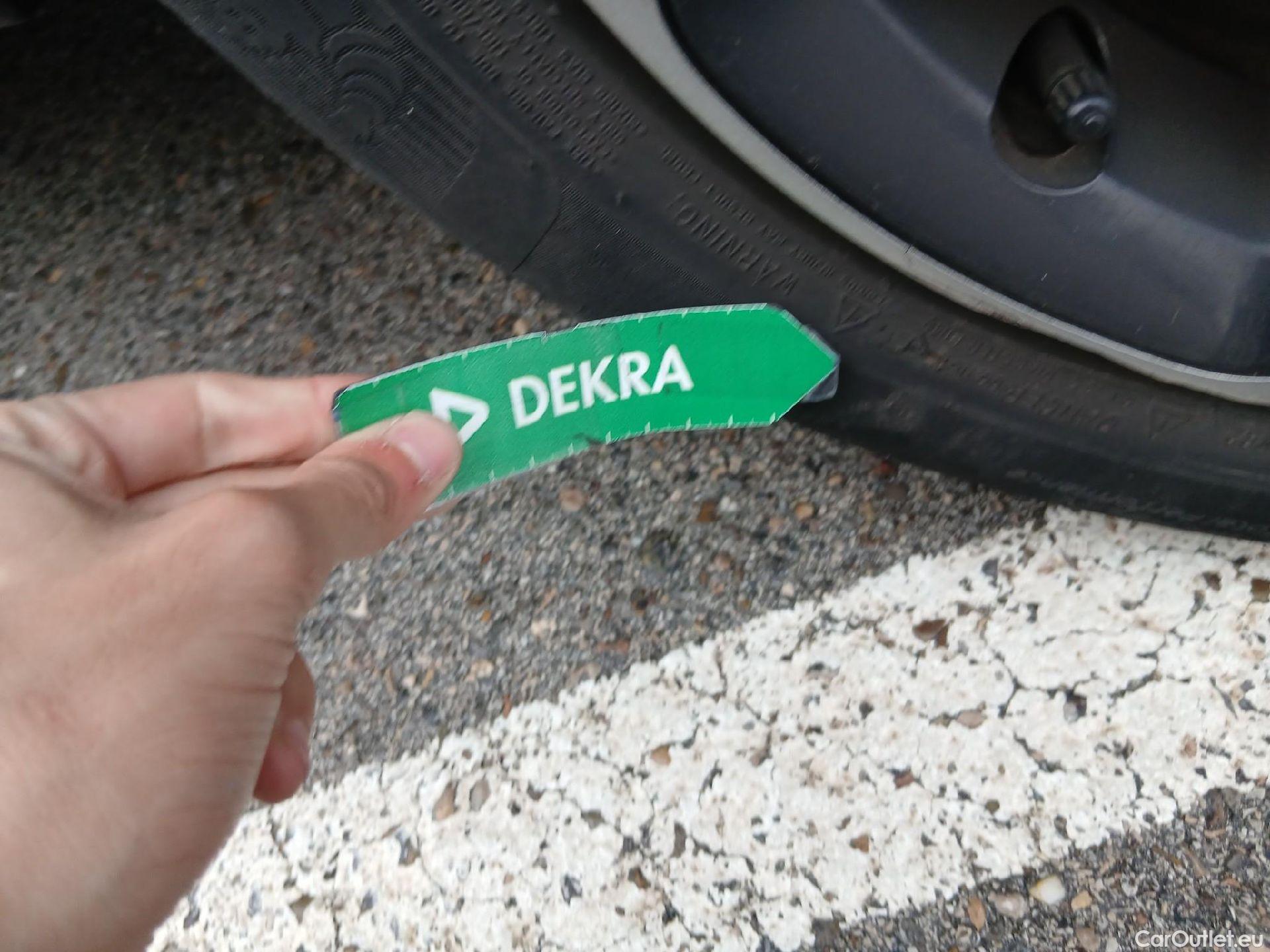  Citroen  C3 CITROEN  / 2020 / 5P / berlina con portón BlueHDi 75KW (100CV) S&S FEEL #7