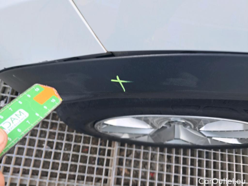  Renault  Captur RENAULT  / 2019 / 5P / todoterreno Intens TCe 90 (AC) #37