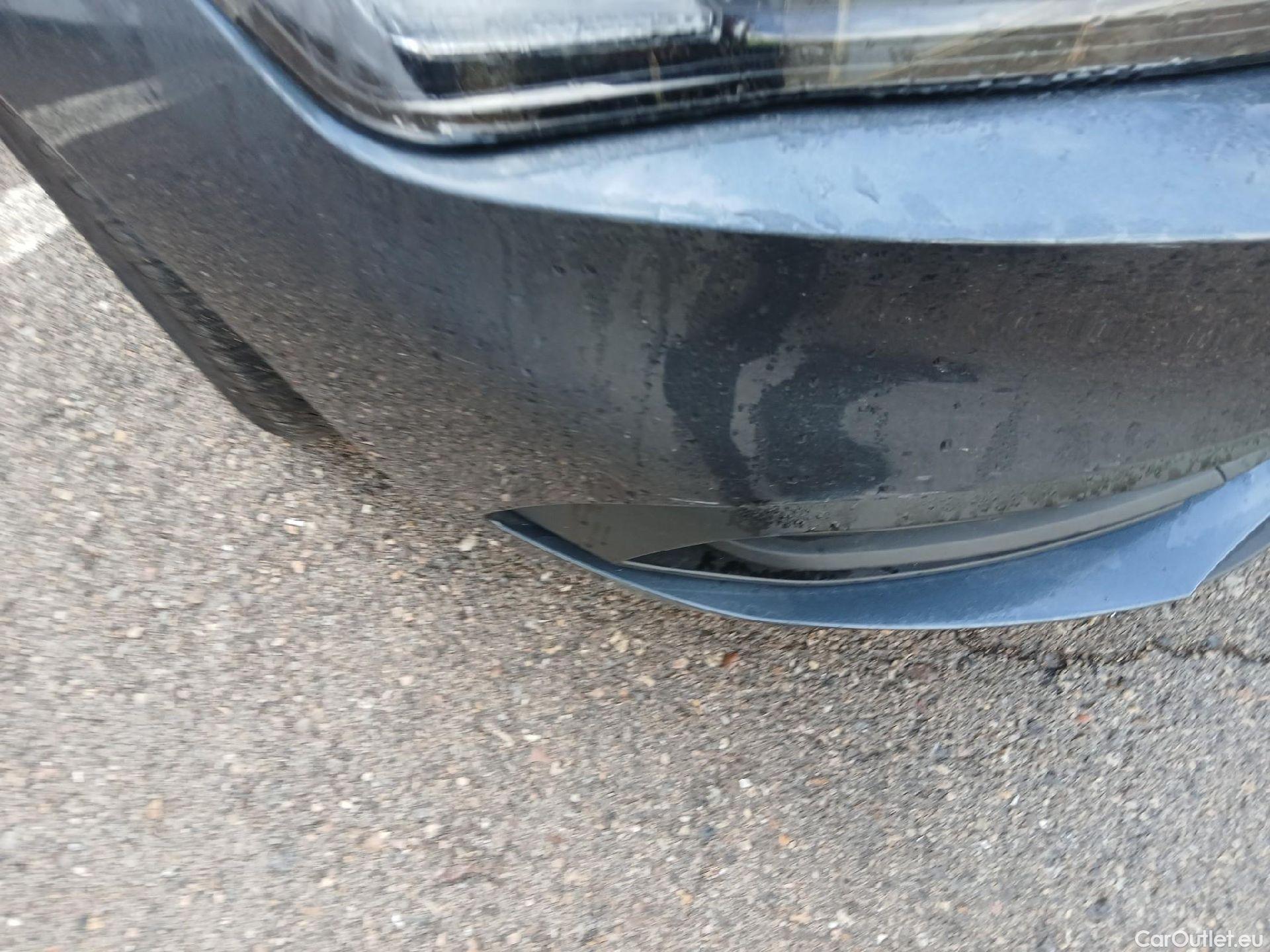  Land Rover  Discovery SEAT Nuevo León / 2020 / 5P / berlina con portón 2.0 TDI 85kW S&S Style Go(SP) #1