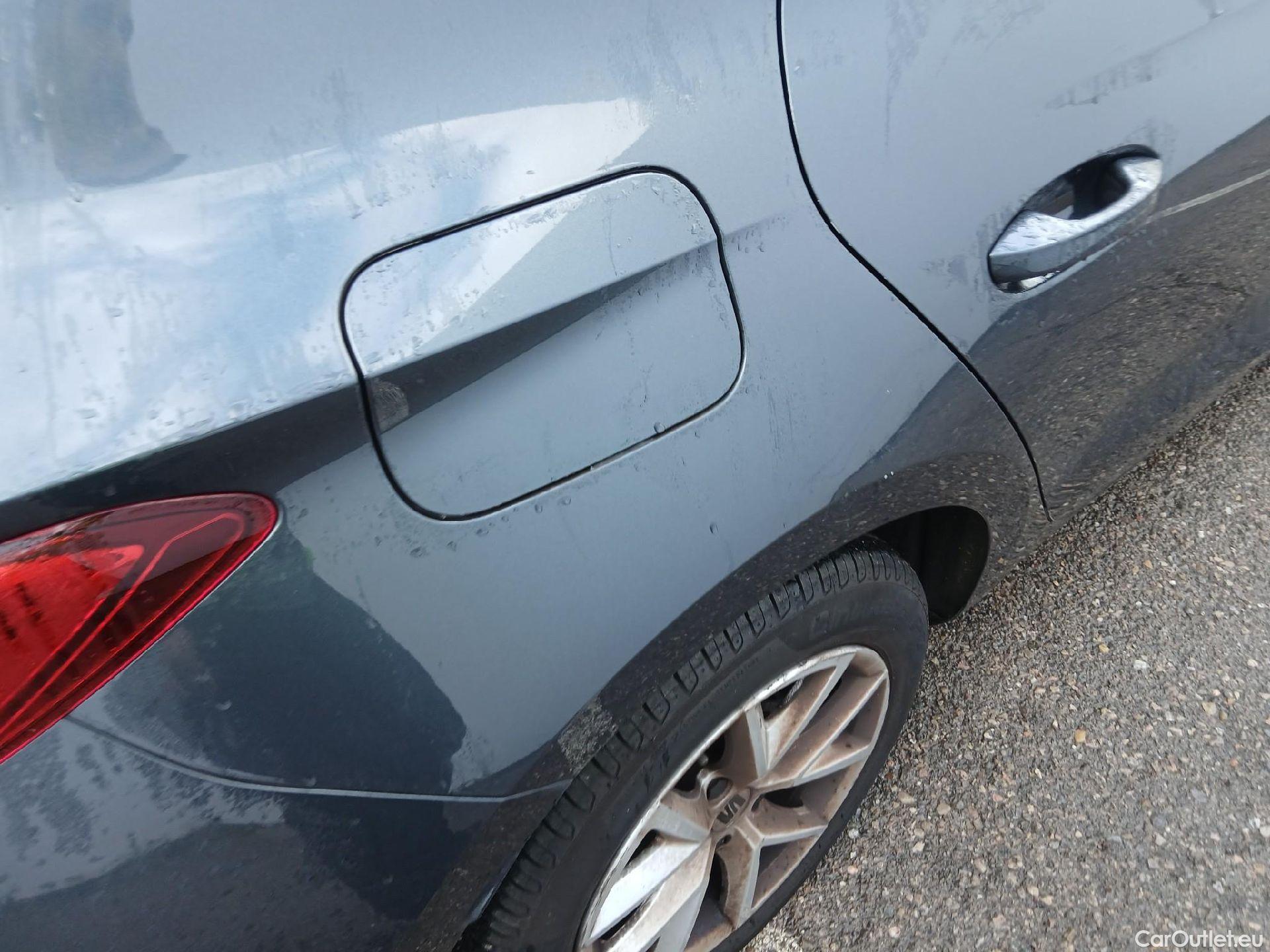  Land Rover  Discovery SEAT Nuevo León / 2020 / 5P / berlina con portón 2.0 TDI 85kW S&S Style Go(SP) #18