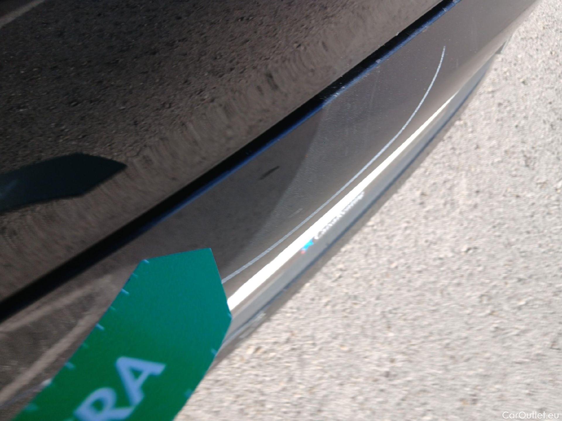  Bmw  X2 BMW  sDrive18i (CX3) #15