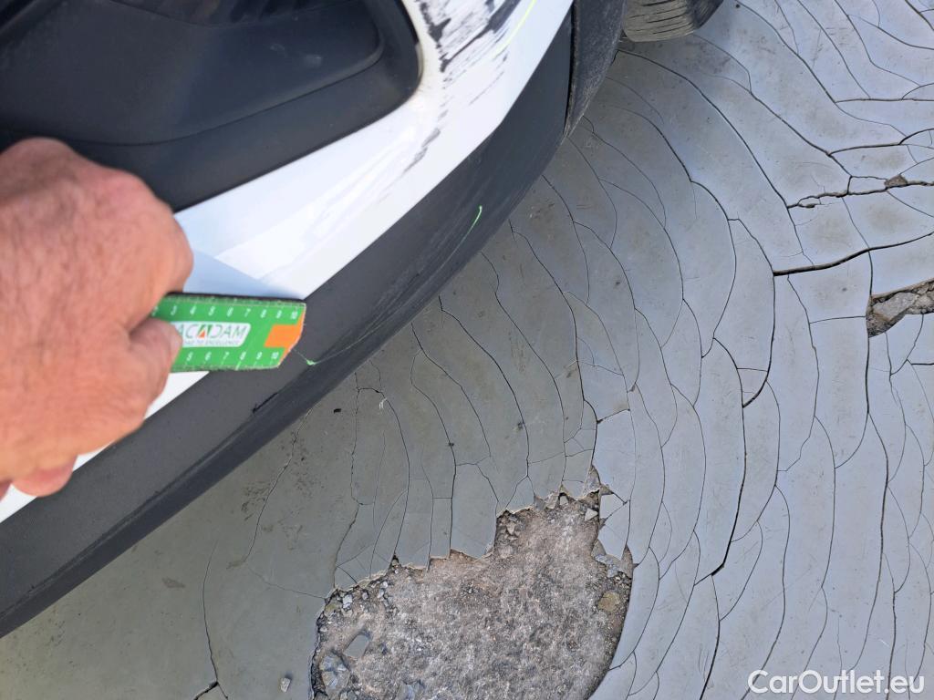  Renault  Captur RENAULT  / 2019 / 5P / todoterreno Intens TCe 90 (AC) #29