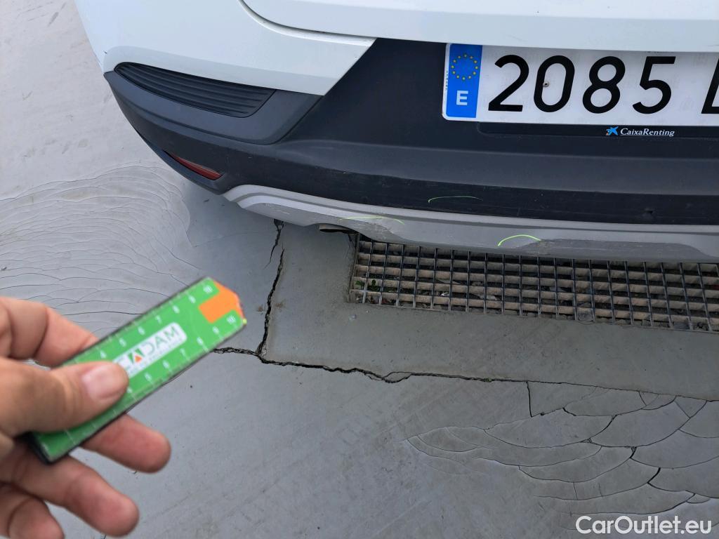  Renault  Captur RENAULT  / 2019 / 5P / todoterreno Intens TCe 90 (AC) #30