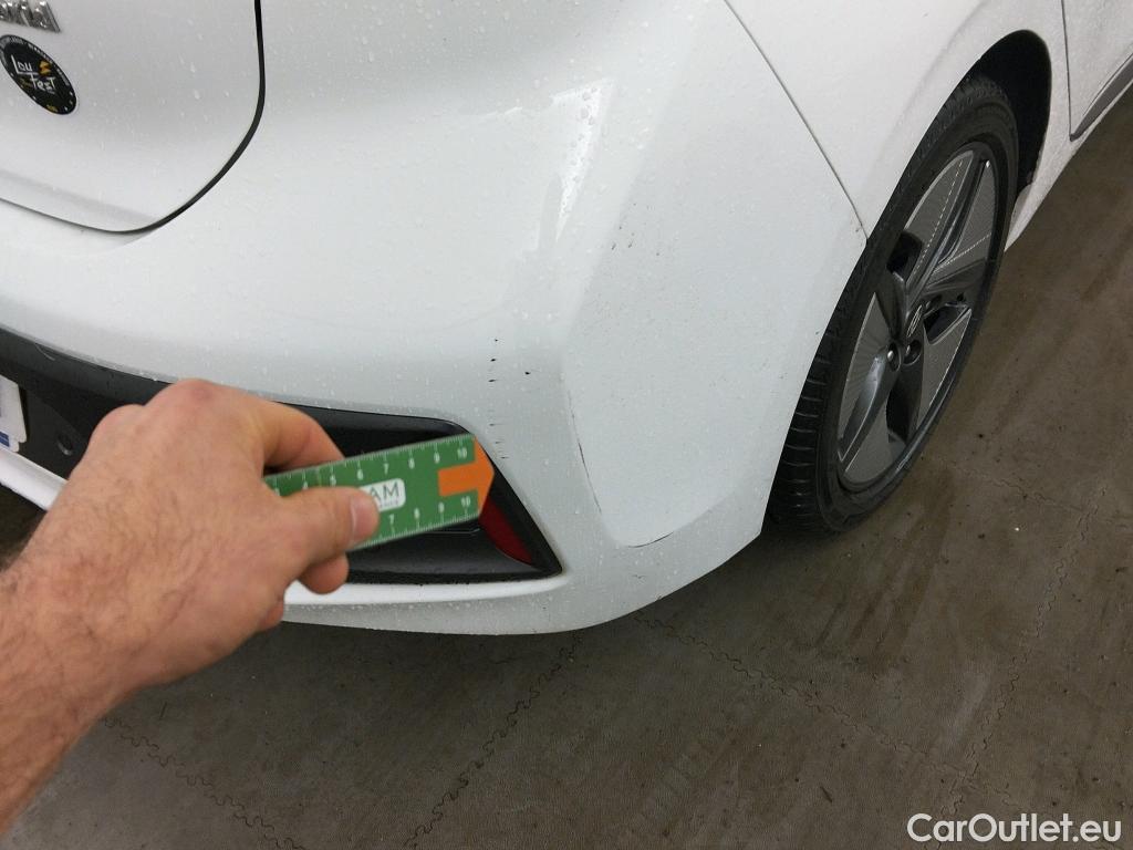  Hyundai   Ioniq HYUNDAI / 2019 / 5P / berlina con portón 1.6 GDI HEV Tecno DCT #14