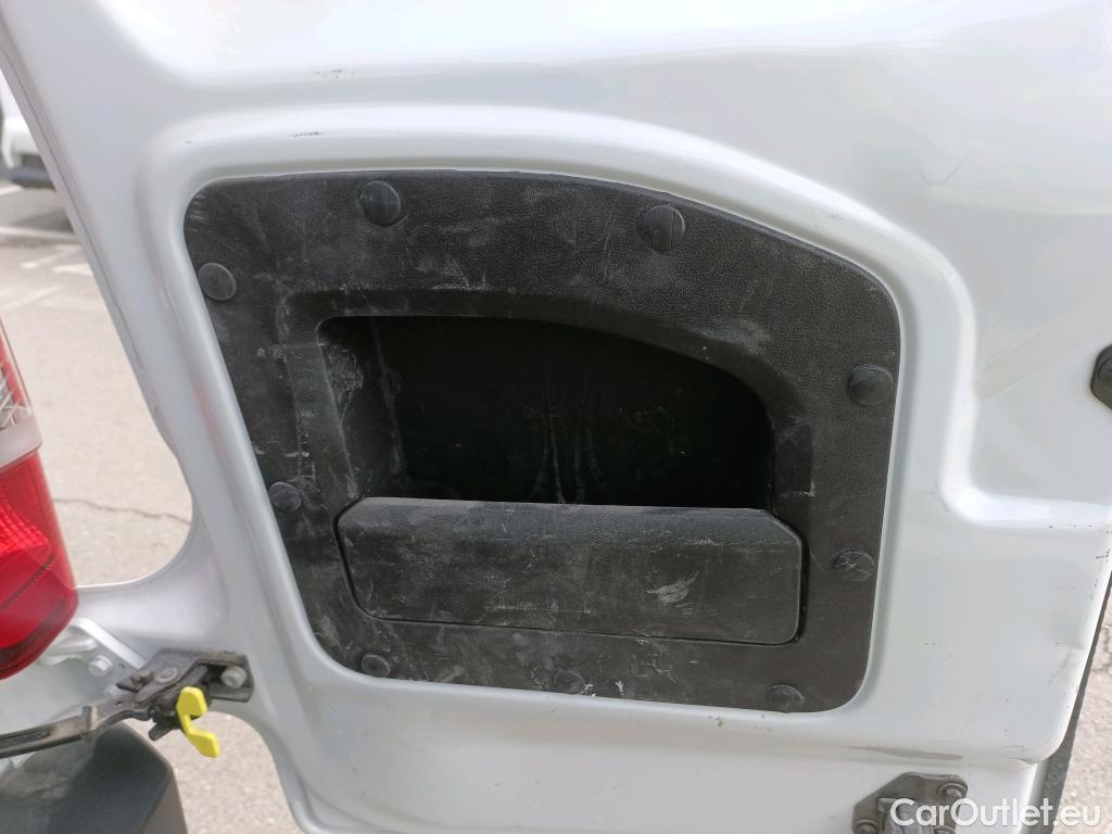  Peugeot  Partner PEUGEOT Rifter / 2024 / 4P / combi Active Business Standard BlueHDi 100 (AC) #17