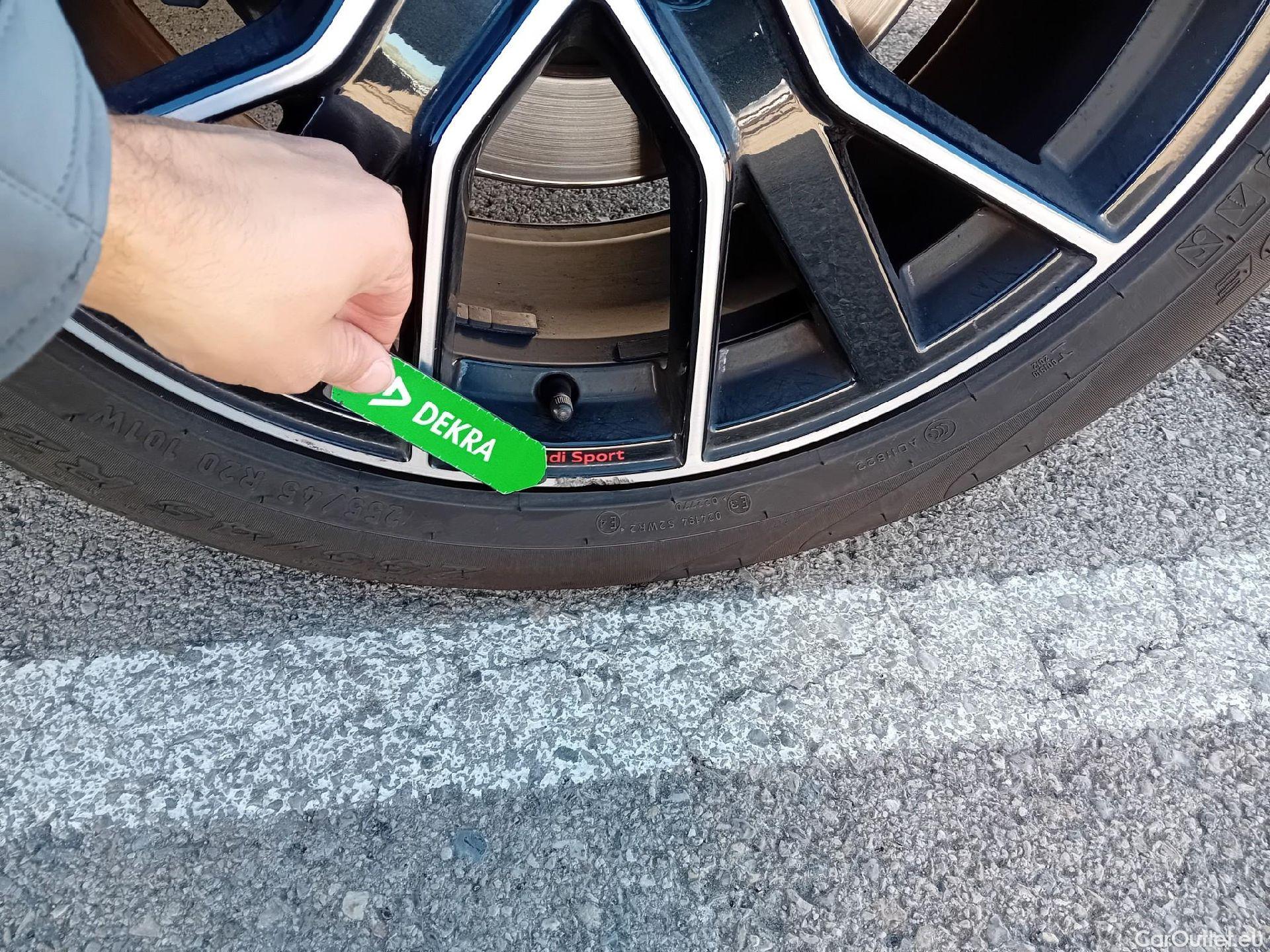  Audi  Q5 AUDI  / 2020 / 5P / todoterreno Black line 40 TDI 150kW quattro-ultra #13