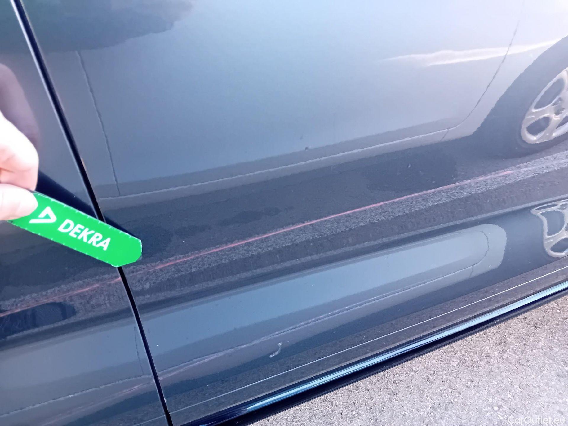  Audi  Q5 AUDI  / 2020 / 5P / todoterreno Black line 40 TDI 150kW quattro-ultra #27