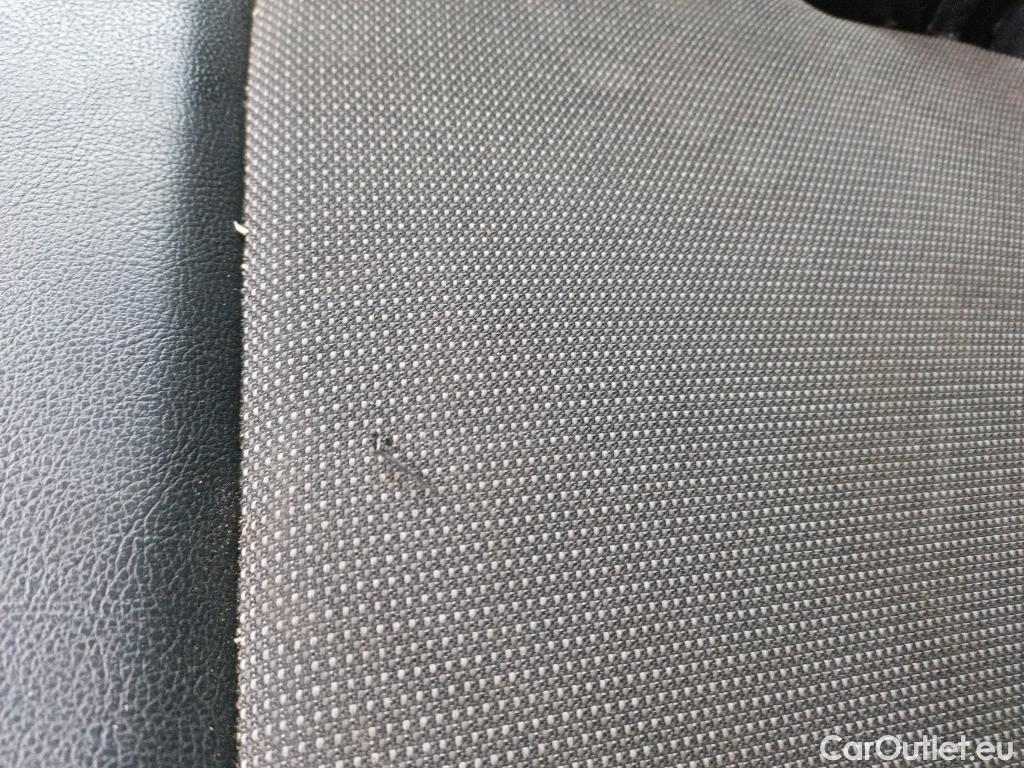  Opel  Vivaro OPEL  / 2019 / 4P / furgón 2.0 Diésel 110kW/150CV M Inc Innovation #34