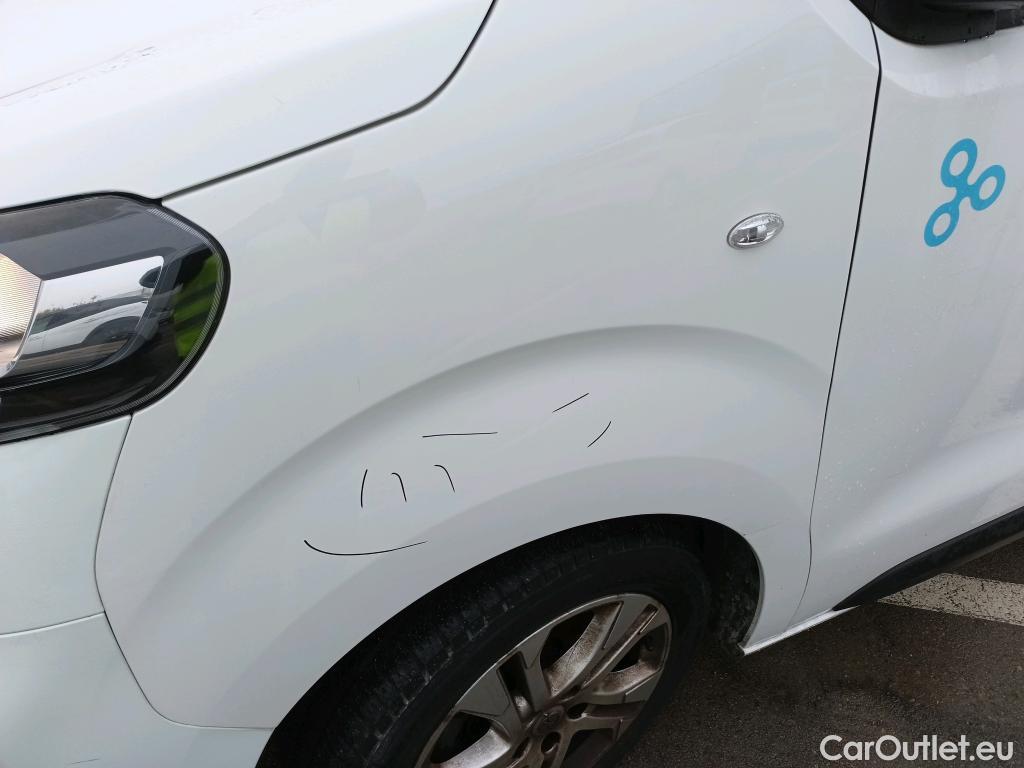  Opel  Vivaro OPEL  / 2019 / 4P / furgón 2.0 Diésel 110kW/150CV M Inc Innovation #51