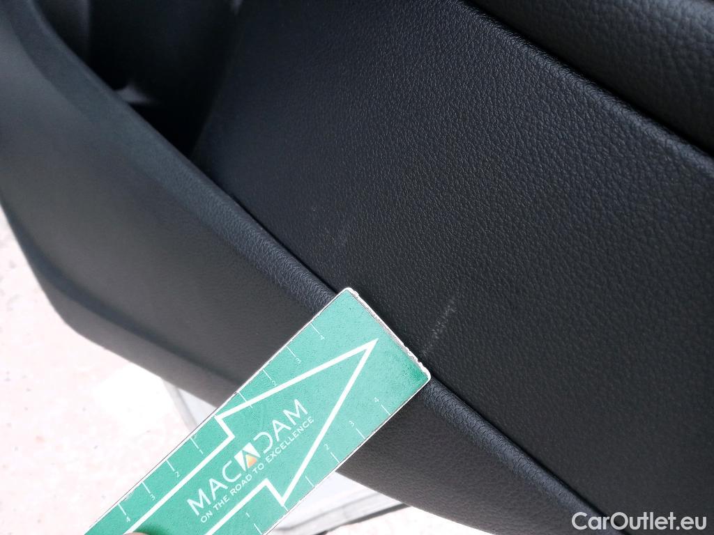  Ford  Kuga FORD  / 2016 / 5P / todoterreno 1.5 EcoBoost 88kW 4x2 Trend+ (CX) #21