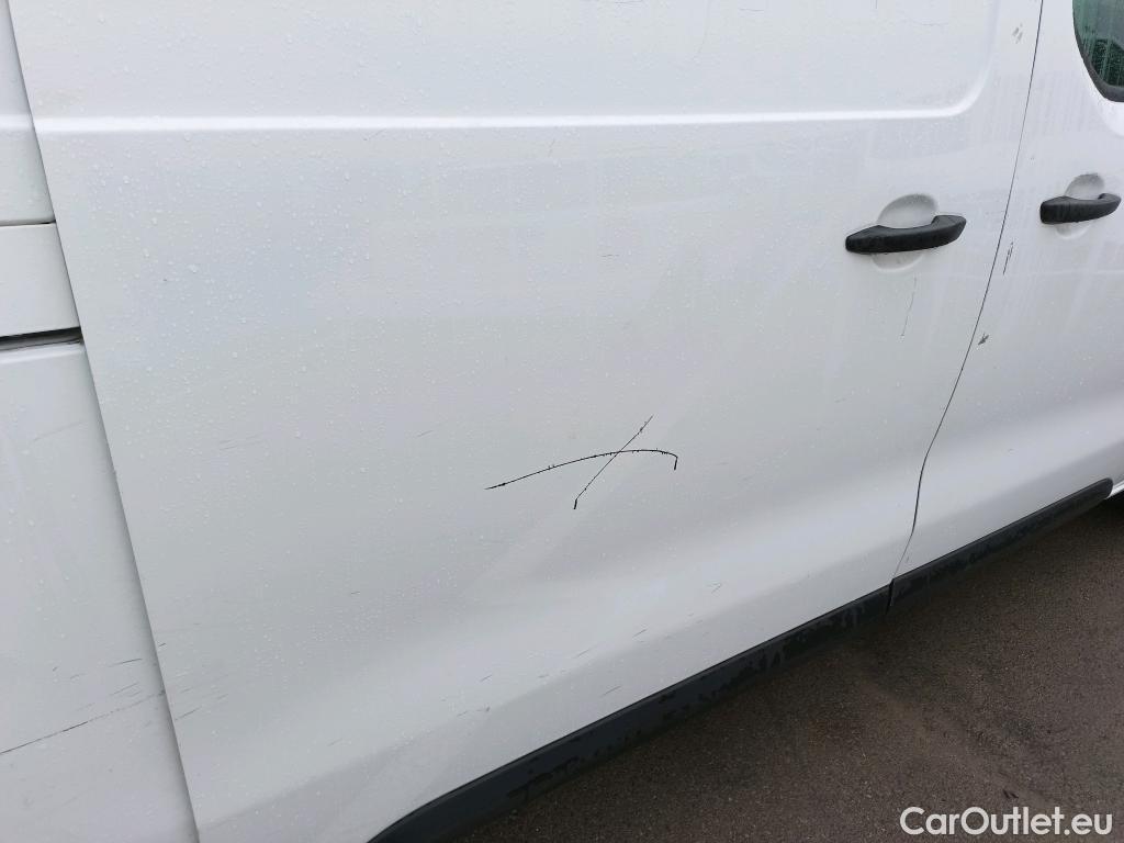  Opel  Vivaro OPEL  / 2019 / 4P / furgón 2.0 Diésel 110kW/150CV M Inc Innovation #10