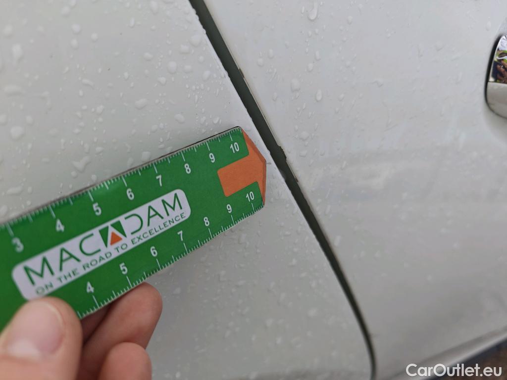  Mercedes  A-Klasse MERCEDES-BENZ Clase A / 2018 / 5P / berlina con portón A 180 d #43