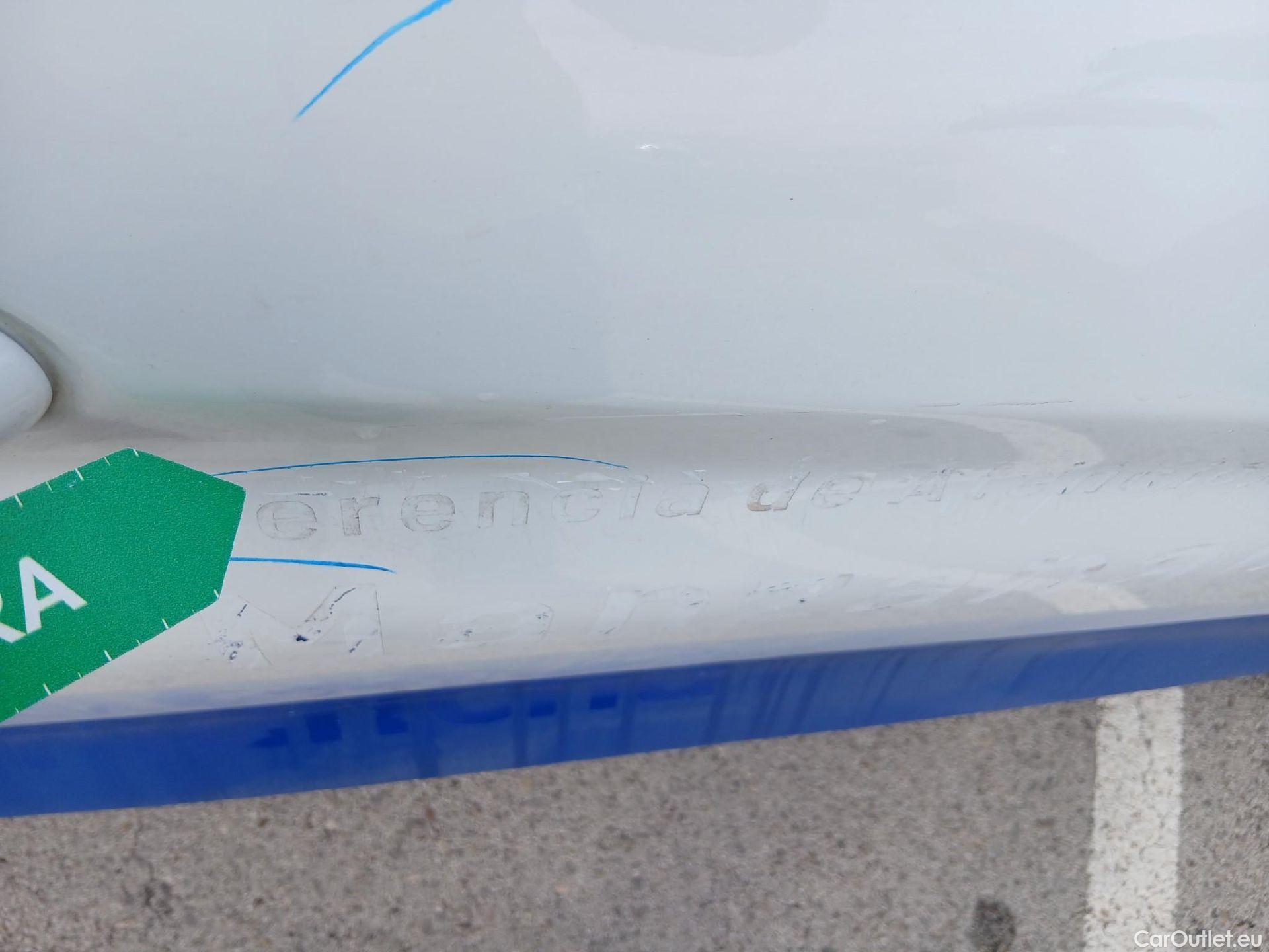  Ford  Fiesta FORD  / 2017 / 5P / berlina con portón 1.1 Ti-VCT 63kW Trend+ 5p #23