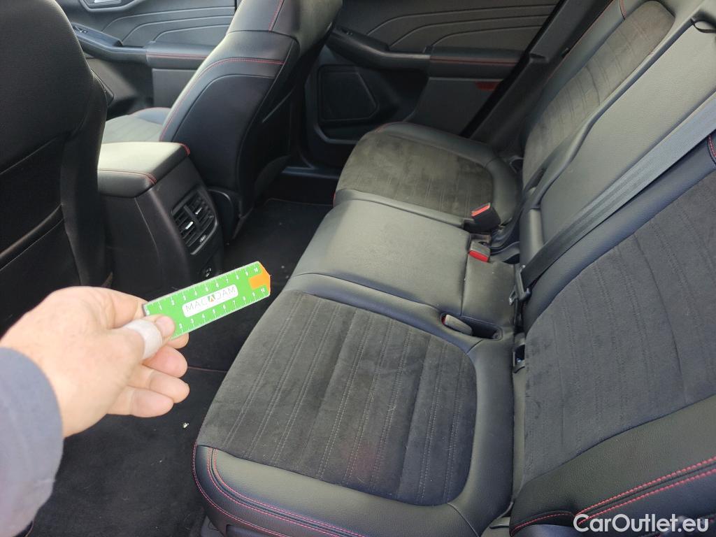  Ford  Kuga FORD  / 2019 / 5P / todoterreno ST-Line X 1.5T EcoBoost 110kW (150CV) #6