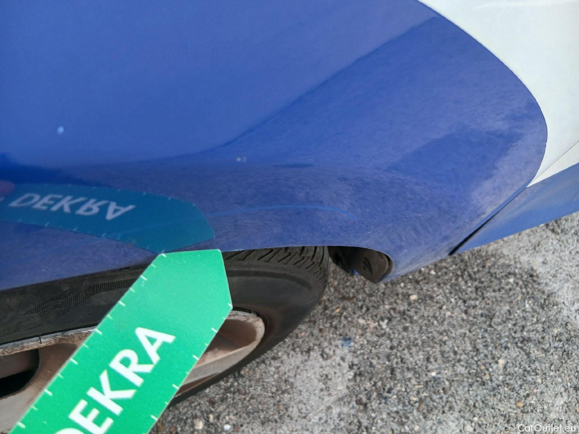  Ford  Fiesta FORD  / 2017 / 5P / berlina con portón 1.1 Ti-VCT 63kW Trend+ 5p #11