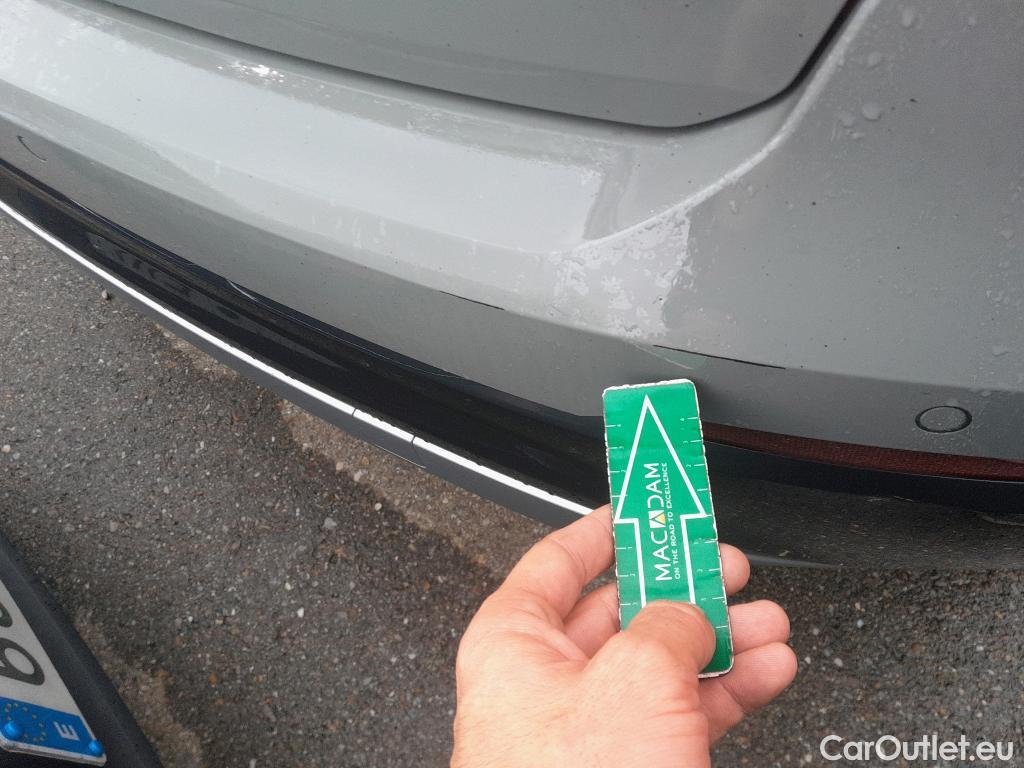  Audi  Q2 AUDI  / 2016 / 5P / todoterreno Design 30 TFSI 85kW (116CV) #6