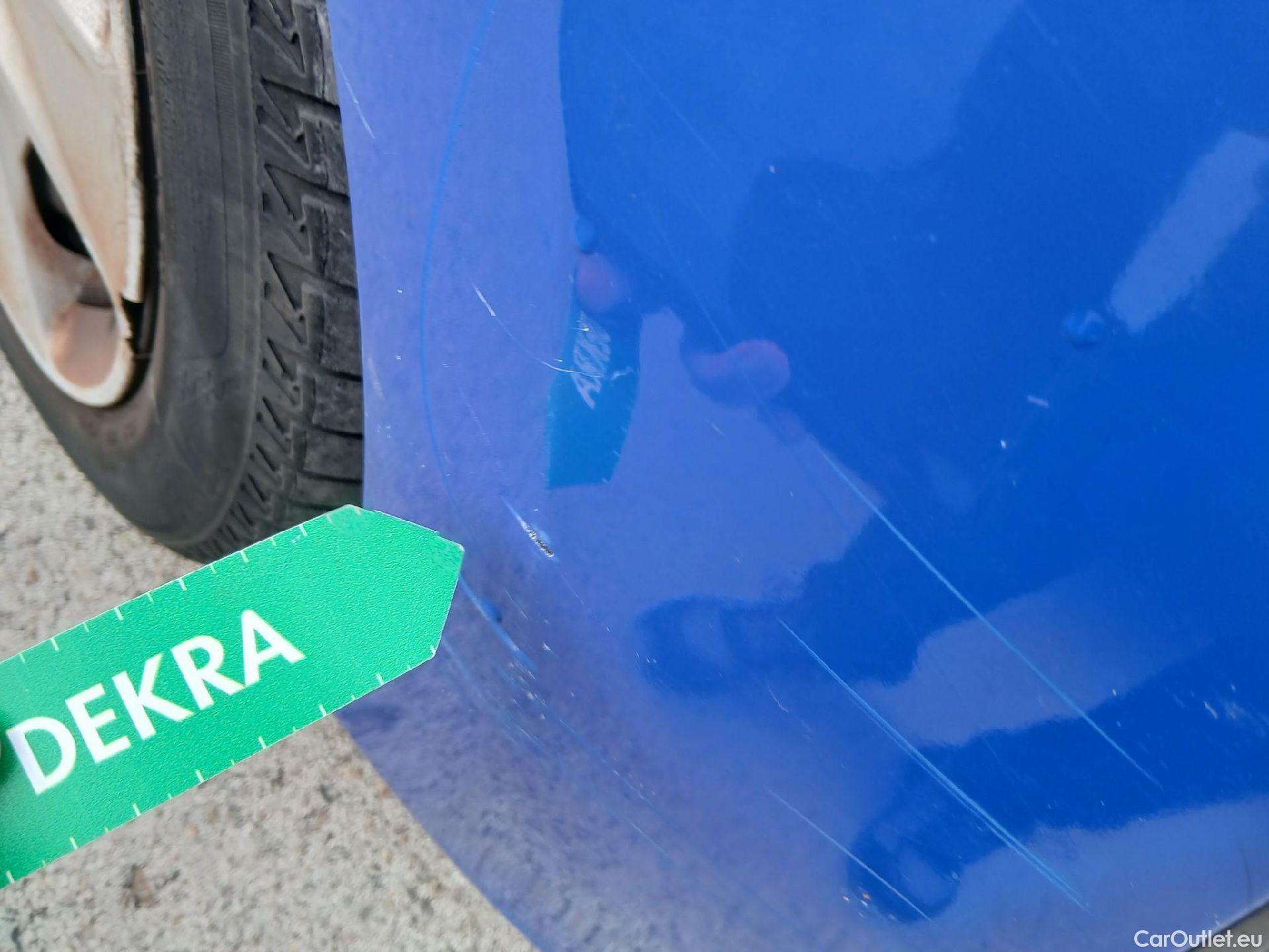  Ford  Fiesta FORD  / 2017 / 5P / berlina con portón 1.1 Ti-VCT 63kW Trend+ 5p #9