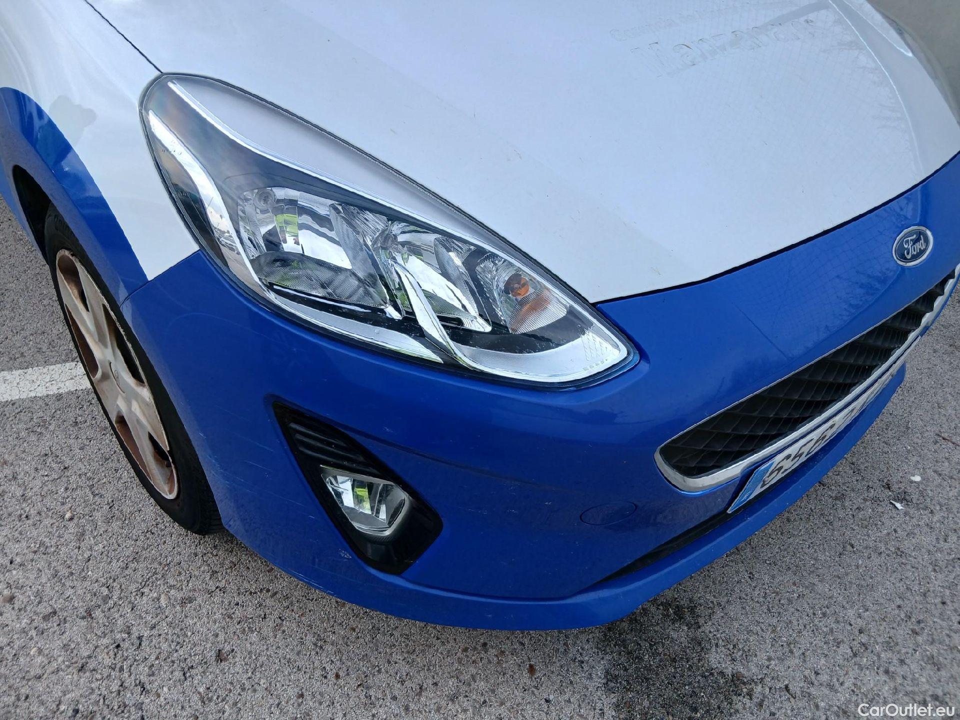  Ford  Fiesta FORD  / 2017 / 5P / berlina con portón 1.1 Ti-VCT 63kW Trend+ 5p #8