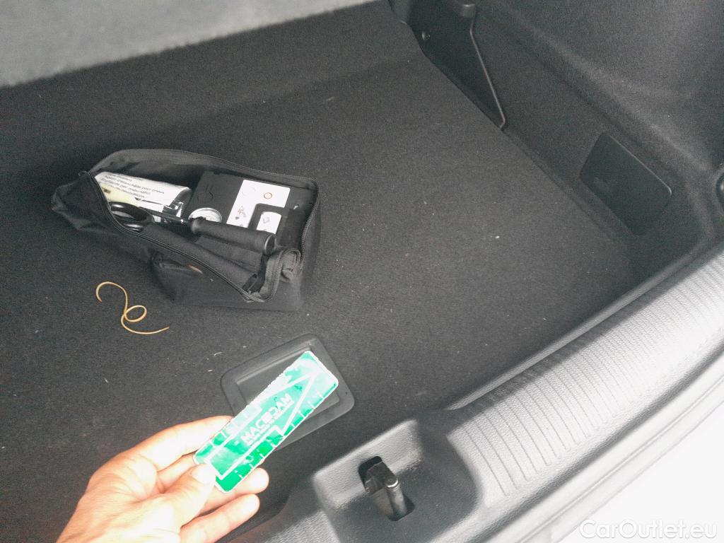  Audi  Q2 AUDI  / 2016 / 5P / todoterreno Design 30 TFSI 85kW (116CV) #1