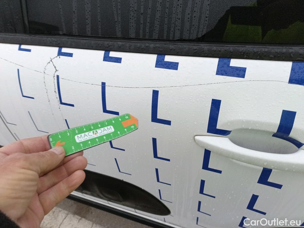  Citroen  C3 CITROEN  / 2016 / 5P / berlina con portón PureTech 60KW (82CV) FEEL (CX) #9