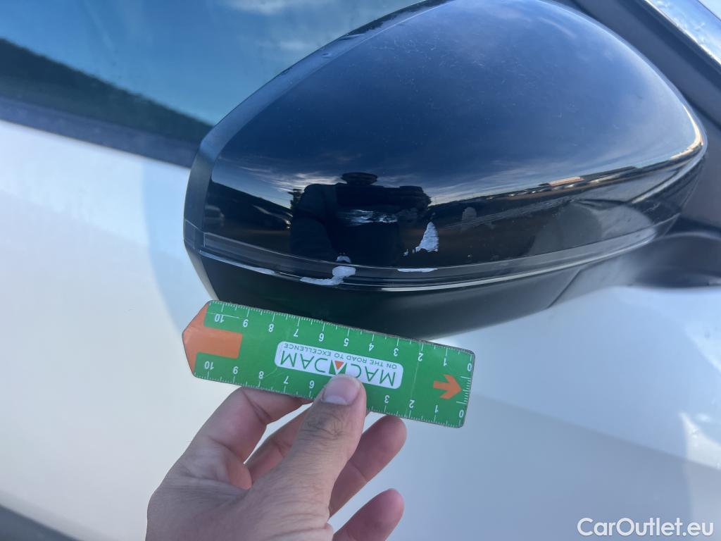  Peugeot  3008 PEUGEOT  / 2020 / 5P / todoterreno 1.5 BlueHDi 96kW (130CV) S&S Active Pack #23