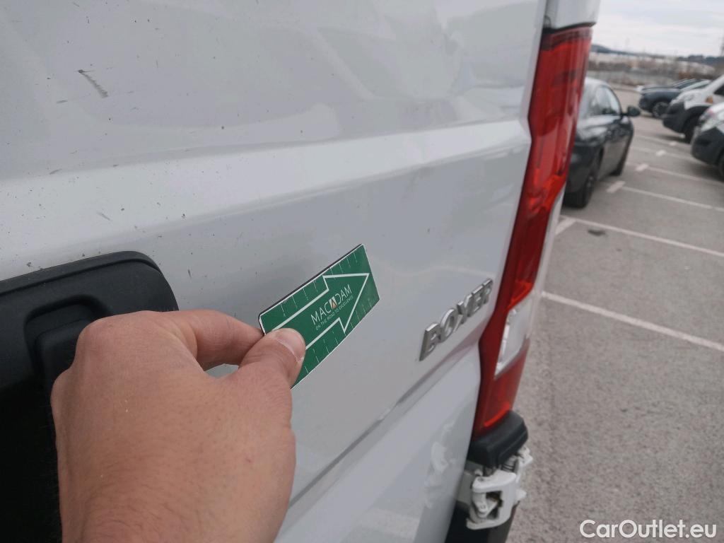  Peugeot  Boxer PEUGEOT  / 2014 / 4P / furgón 333 L2 H2 BHDI 88kW (120CV) S&S 6 V. M #13