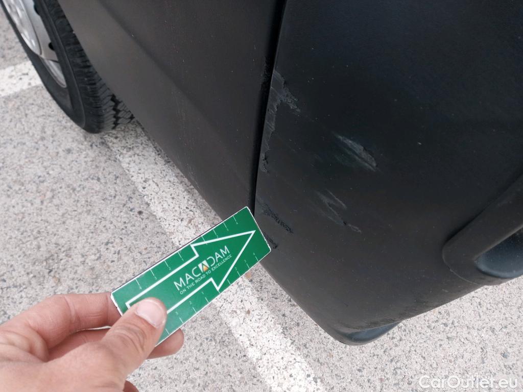  Peugeot  Boxer PEUGEOT  / 2014 / 4P / furgón 333 L2 H2 BHDI 88kW (120CV) S&S 6 V. M #33