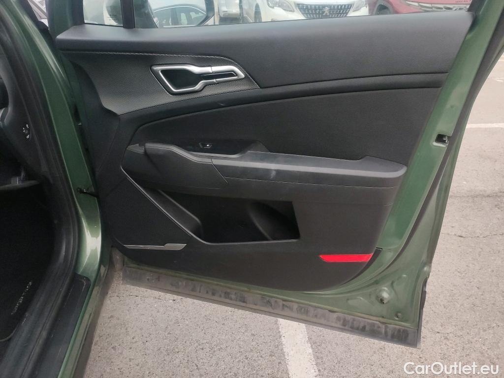  KIA  Sportage KIA  / 2022 / 5P / todoterreno 1.6 T-GDi 110kW (150CV) Concept 4x2 #21
