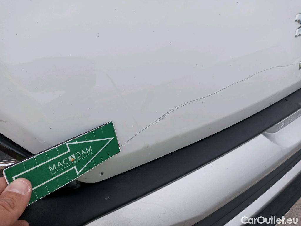  Peugeot  Boxer PEUGEOT  / 2014 / 4P / furgón 333 L2 H2 BHDI 88kW (120CV) S&S 6 V. M #19