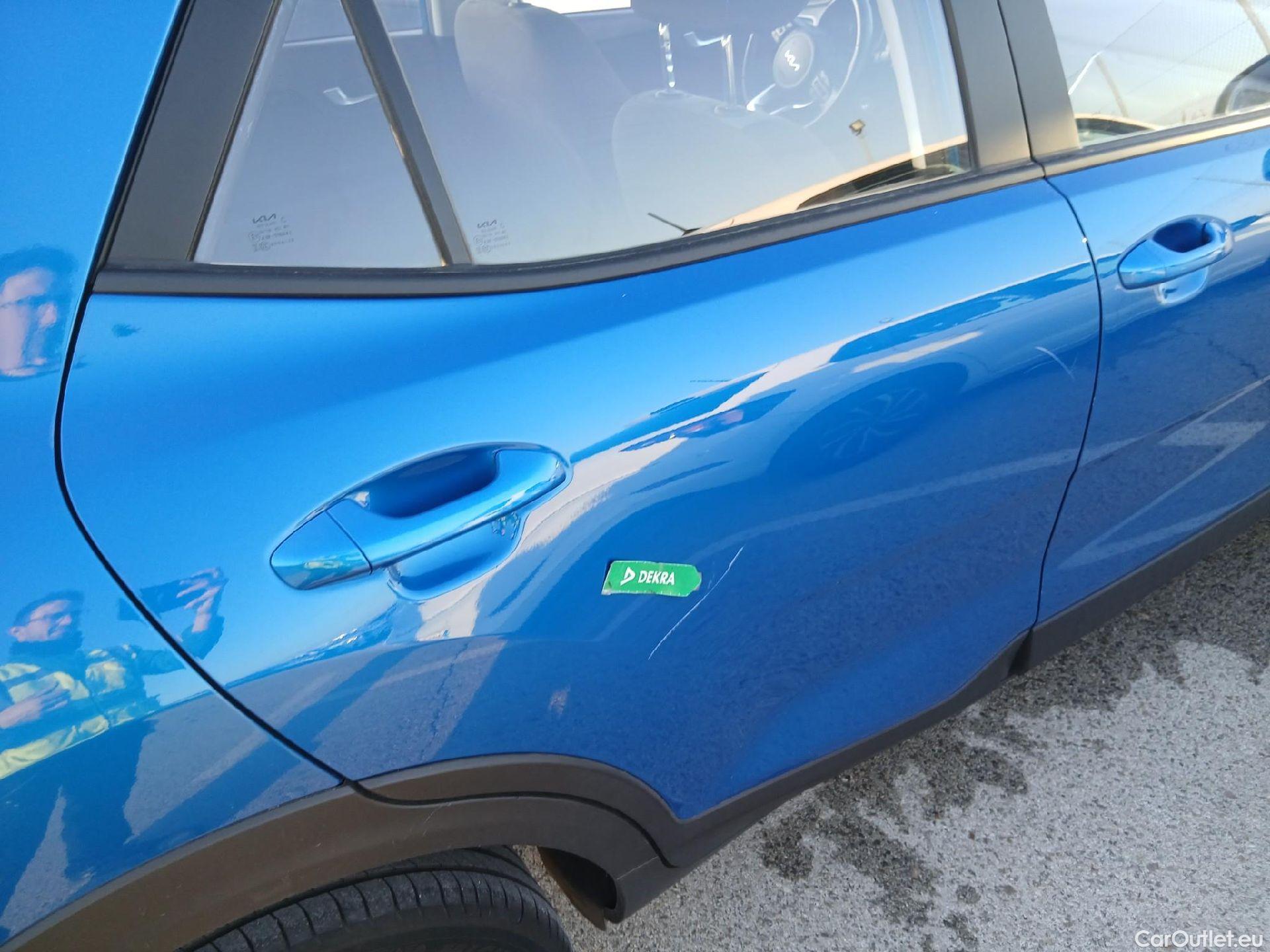  KIA  STONIC KIA  / 2017 / 5P / todoterreno 1.0 T-GDi 74kW (100CV) MHEV iMT Concept #23