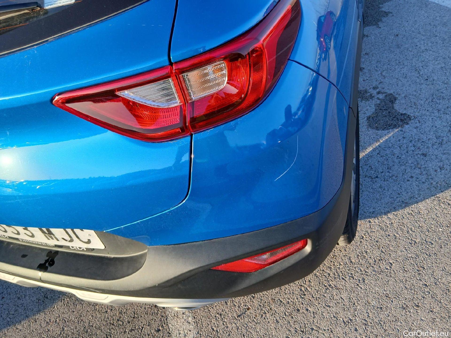  KIA  STONIC KIA  / 2017 / 5P / todoterreno 1.0 T-GDi 74kW (100CV) MHEV iMT Concept #20