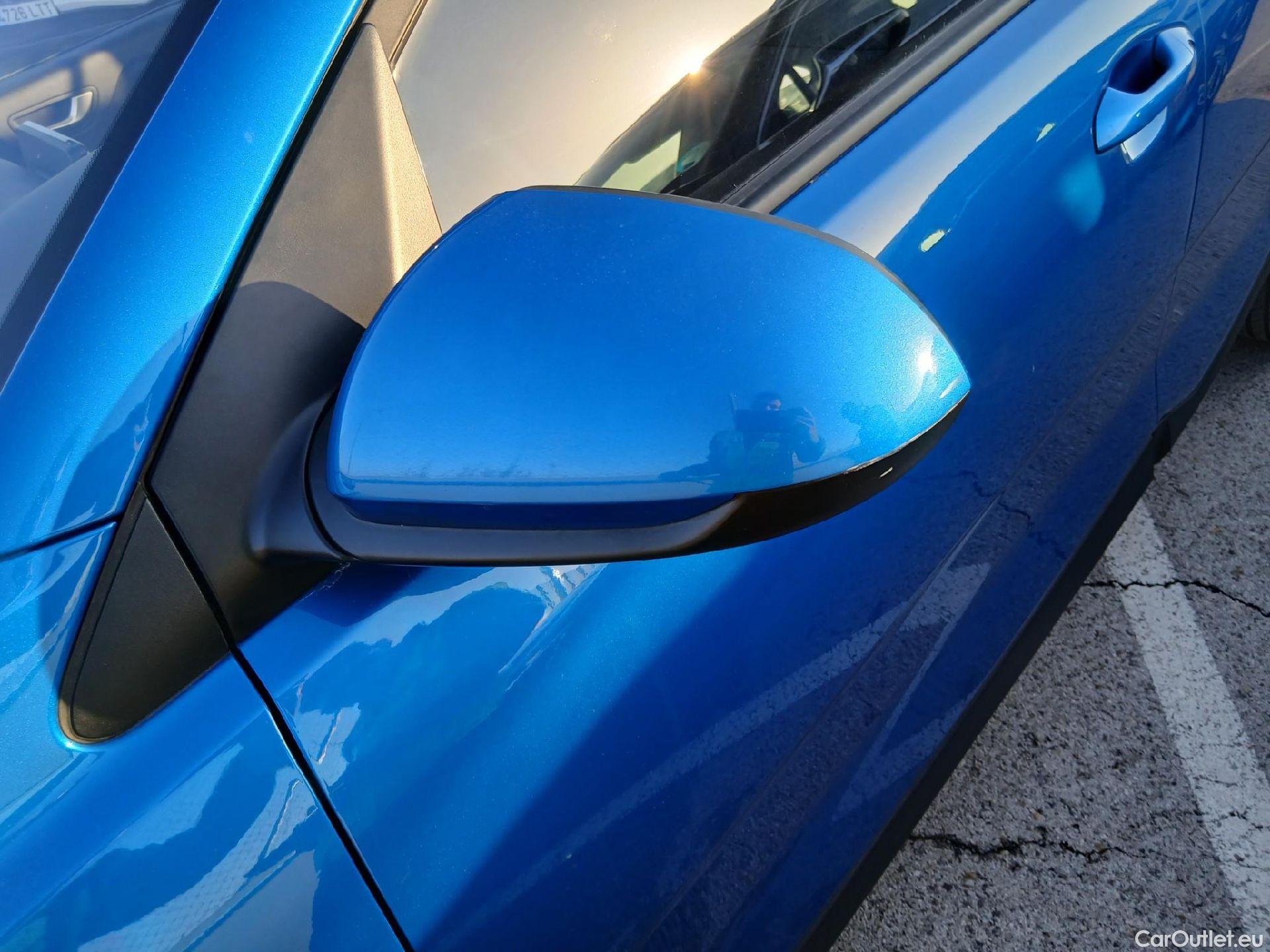  KIA  STONIC KIA  / 2017 / 5P / todoterreno 1.0 T-GDi 74kW (100CV) MHEV iMT Concept #10