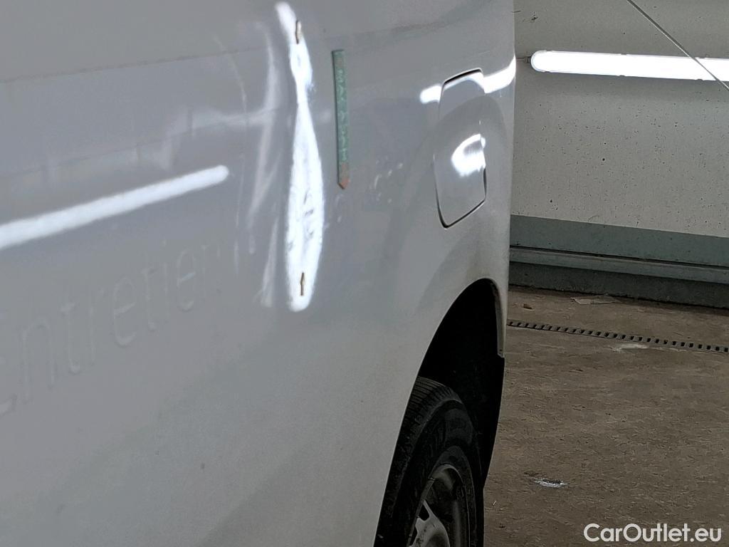  Citroen  Berlingo  Fourgon Club M 650 1.5 BlueHDi 75CV BVM5 E6dT #5