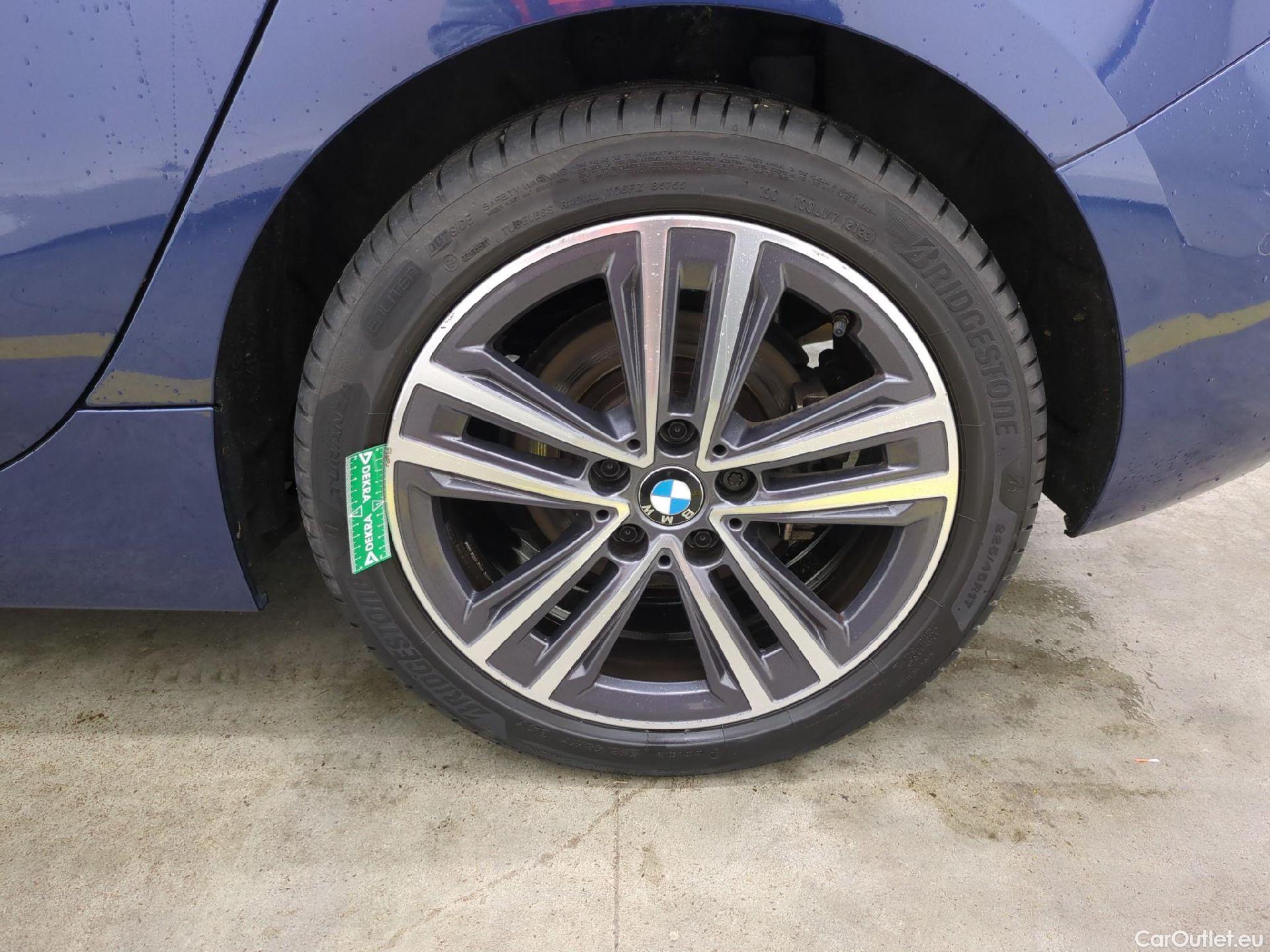  Bmw  Serie 1 Série 1 Berline 116 d Lounge 1.5 115CV BVA7 E6d #19