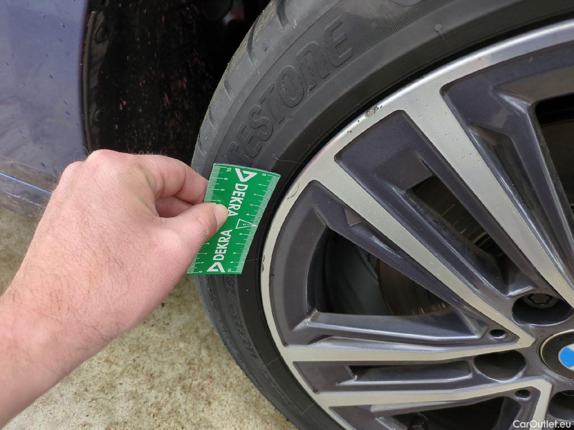  Bmw  Serie 1 Série 1 Berline 116 d Lounge 1.5 115CV BVA7 E6d #29