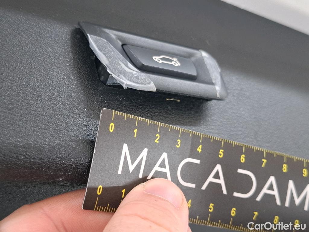  Bmw  X1 BMW  / 2019 / 5P / SUV sDrive16d Business Design DKG7 #28