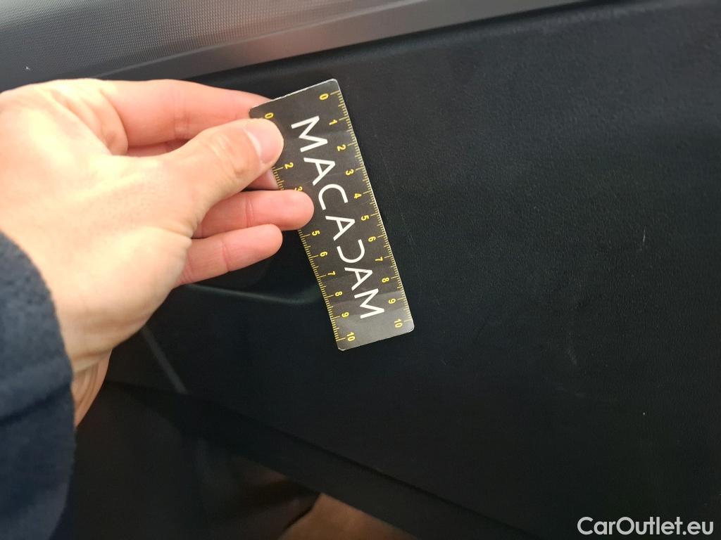  Bmw  X1 BMW  / 2022 / 5P / SUV sDrive18i Business Design DKG7 #40