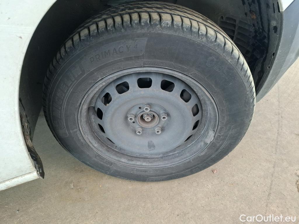  Citroen  Berlingo  Fourgon Club M 650 1.5 BlueHDi 75CV BVM5 E6dT #27