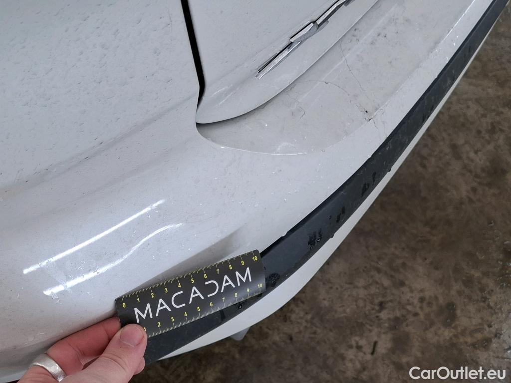  Bmw  X1 BMW  / 2019 / 5P / SUV sDrive16d Business Design DKG7 #18