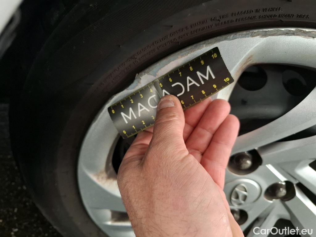  Hyundai  i10  Intuitive 1.0 65CV BVM5 E6dT #15