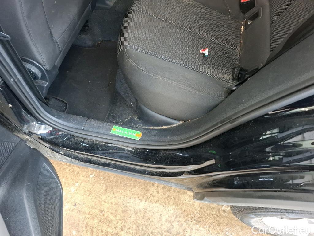  Audi  Q2  30 TFSI 1.0 TFSI 115CV BVA7 E6dT #14