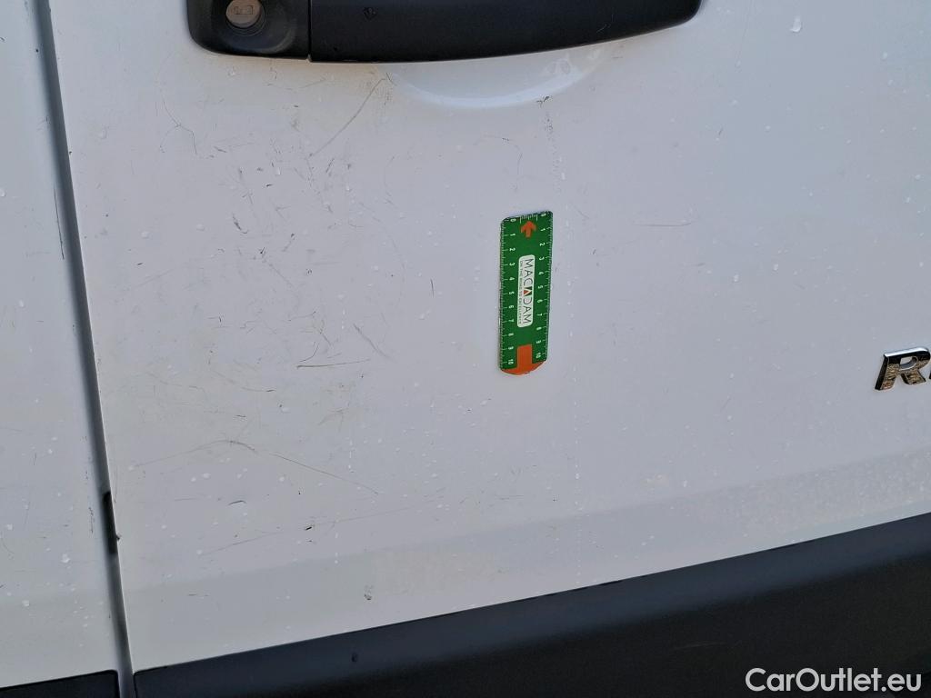  Renault  Master  III Fourgon L3H2 3 5 Grand Confort dCi 135CV BVM6 E6dT #19