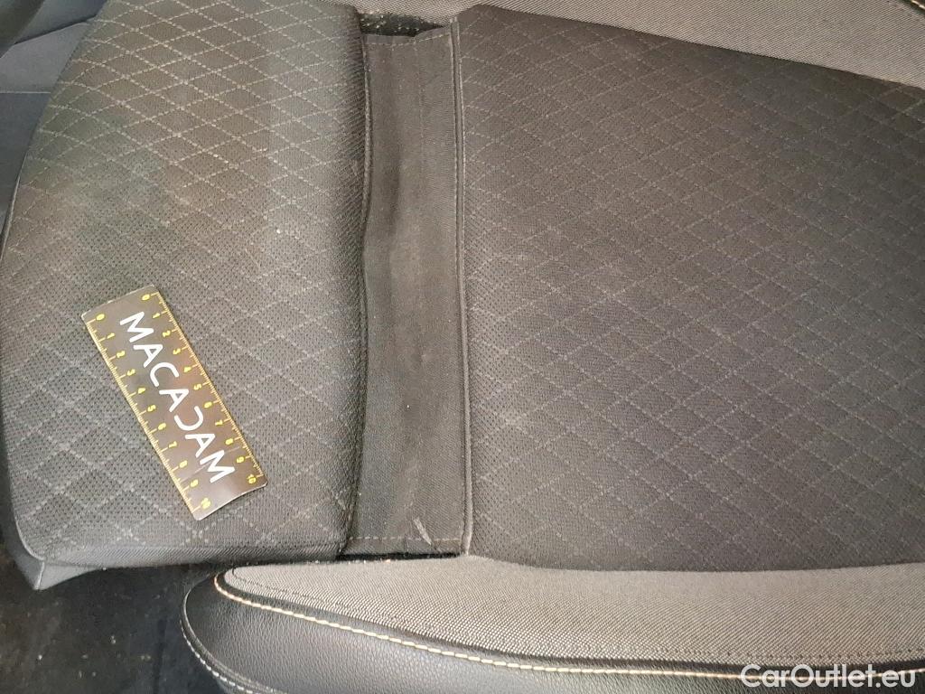  Opel   Grandland X Grandland X GS Line 1.5 130CV BVA8 E6d #43