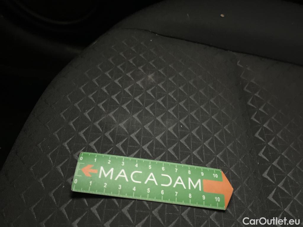  Nissan  Juke NISSAN  / 2019 / 5P / Crossover DIG-T 114 BVM6 Acenta #18