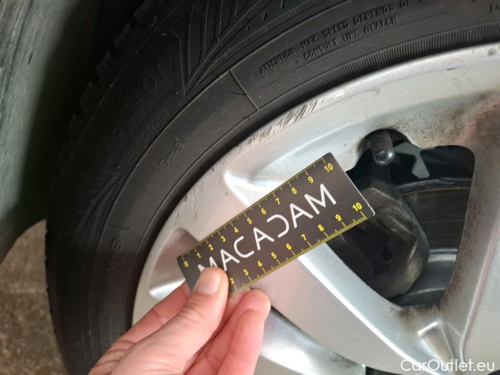  Peugeot  308 PEUGEOT  / 2017 / 5P / Berline Puretech 110 S&S Active Business #21